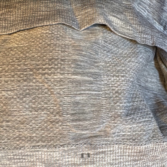 Lululemon swiftly tech long sleeve grey size 4 - Picture 3 of 5